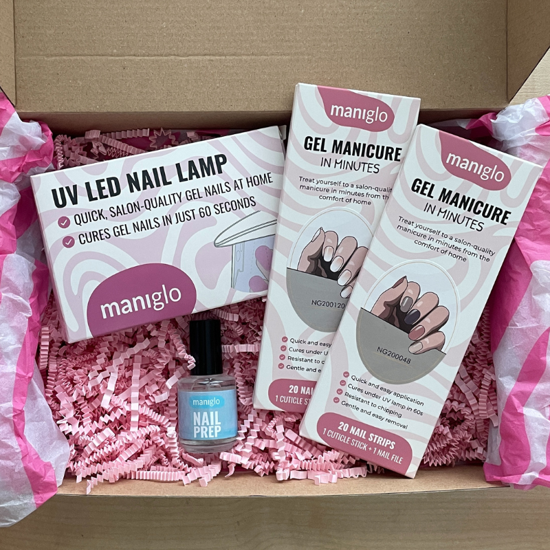 Startkit med UV-lampa och nagelavfettning gratis